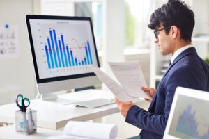 Sử dụng công cụ phân tích để theo dõi hiệu suất blog